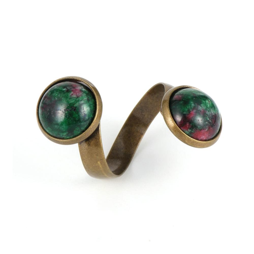 red green stone