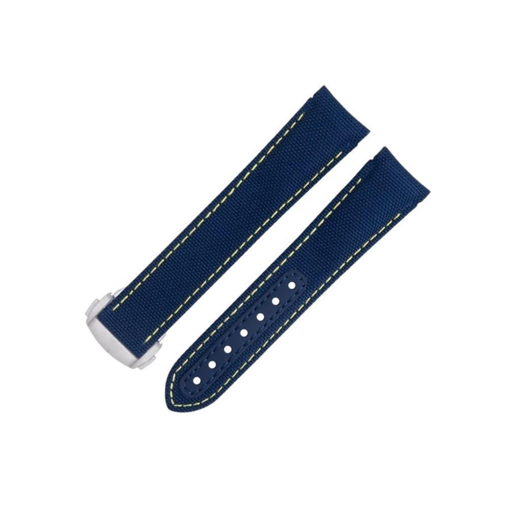 Blau 8