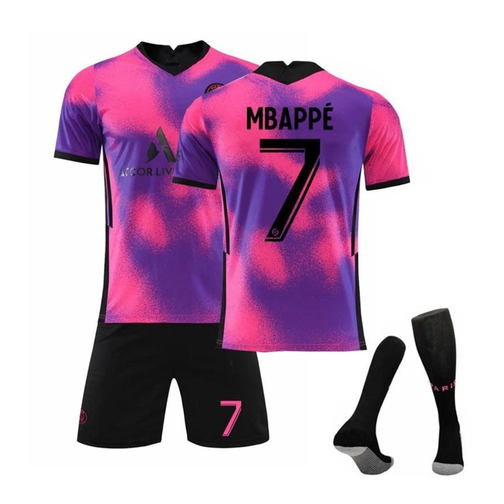 Rosa-mbappé-7